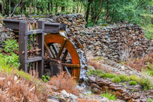 Wheel at The Sygun Copper Mines.