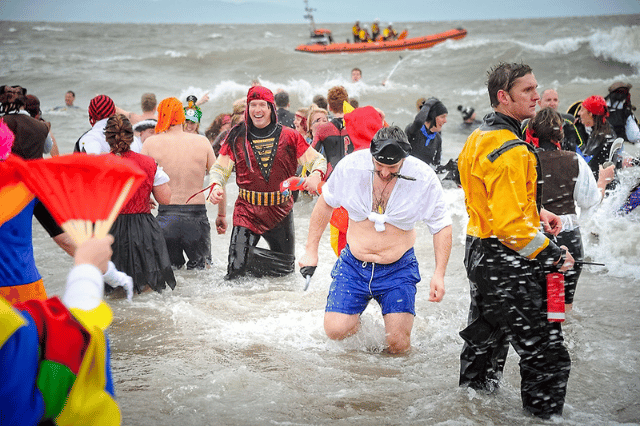 RNLI Abersoch 2025 New Years Eve Dip