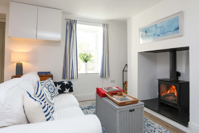 Cwrt (Ref. 1166815) - Living Room