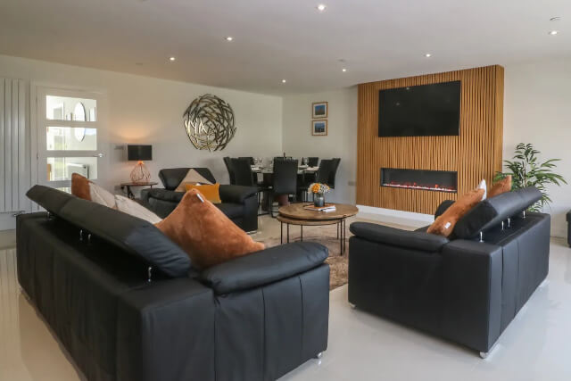 Hedd (Ref. 1132441) - Living/Dining Room