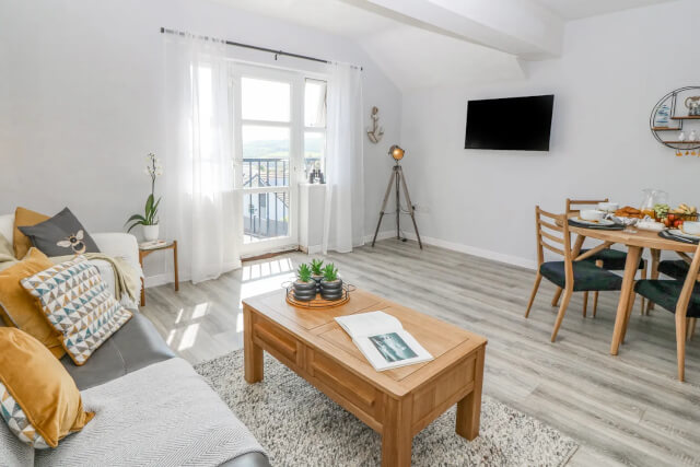 Sea La Vie (Ref. 1128003) - Living/Dining Room